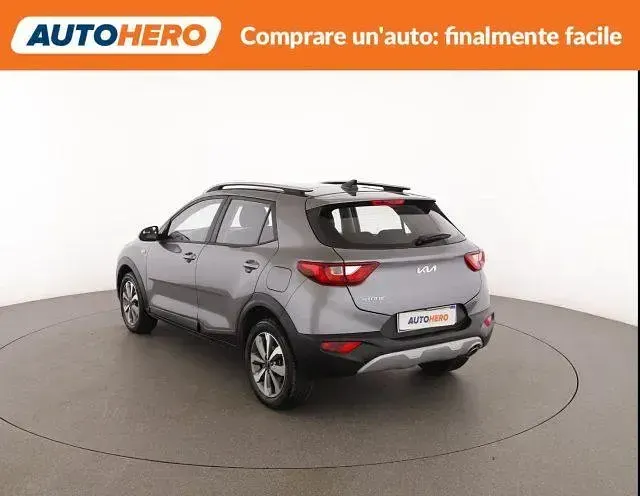 Usata Kia Stonic Style 100 CV (73 kW) 2025 Grigio SUV