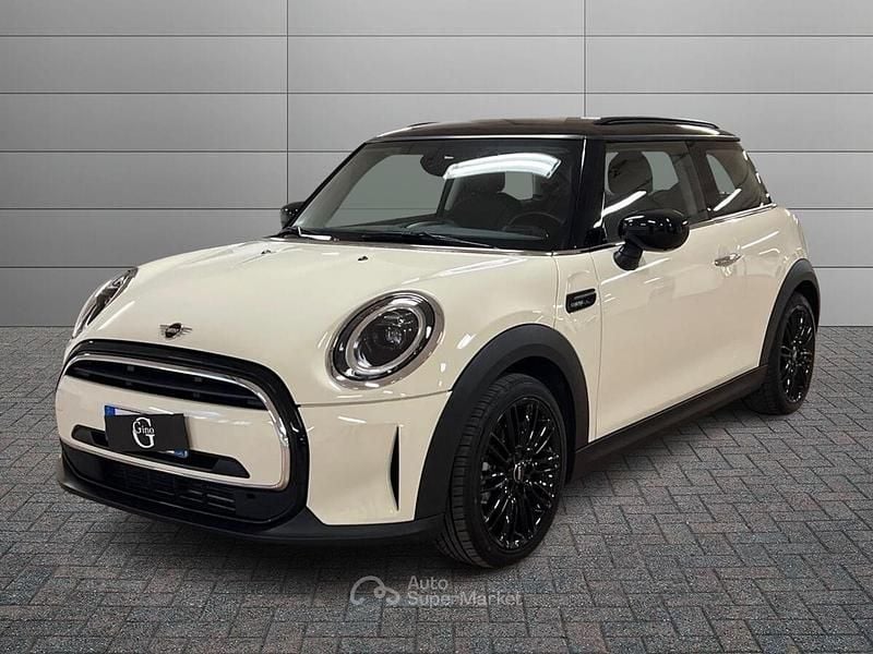 Bianco Usata 2022 Mini Cooper Clubman Station wagon | 22.900 € (Buon prezzo) - Immagine 1/4