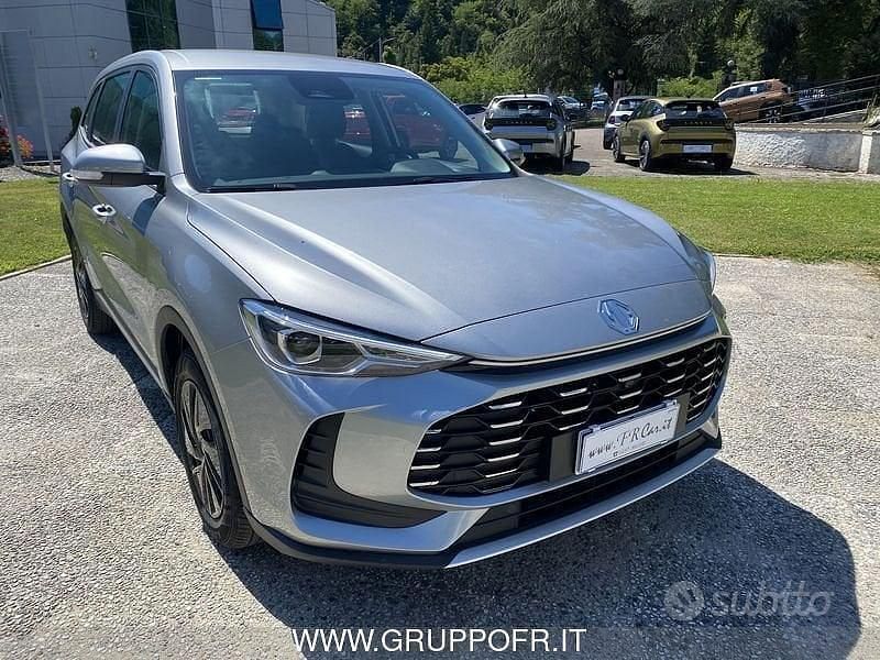 Nuova MG ZS 116 CV (85 kW) 2025 Argento Berlina