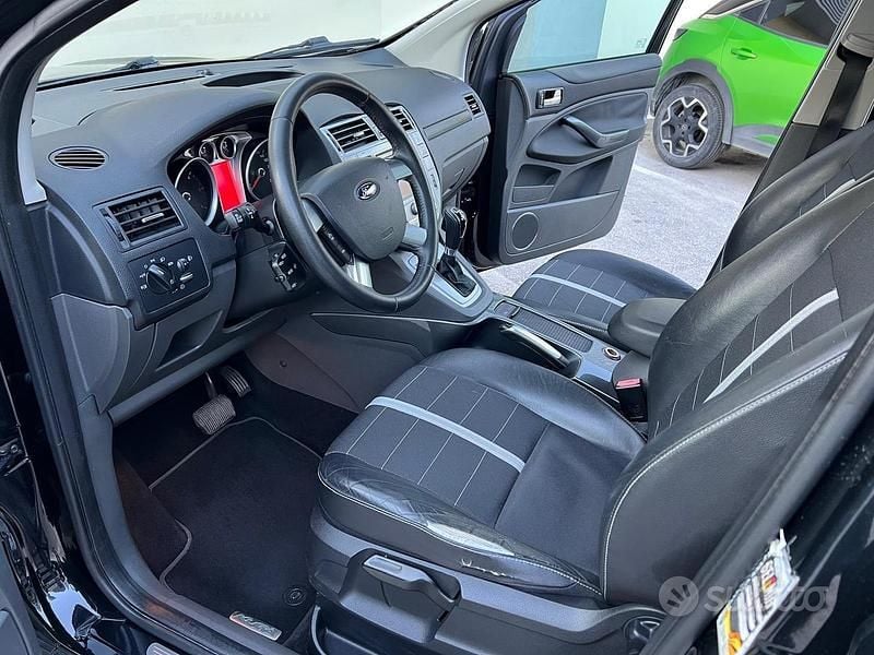 Usata Ford Kuga Individual 163 CV (119 kW) 2011 Nero SUV