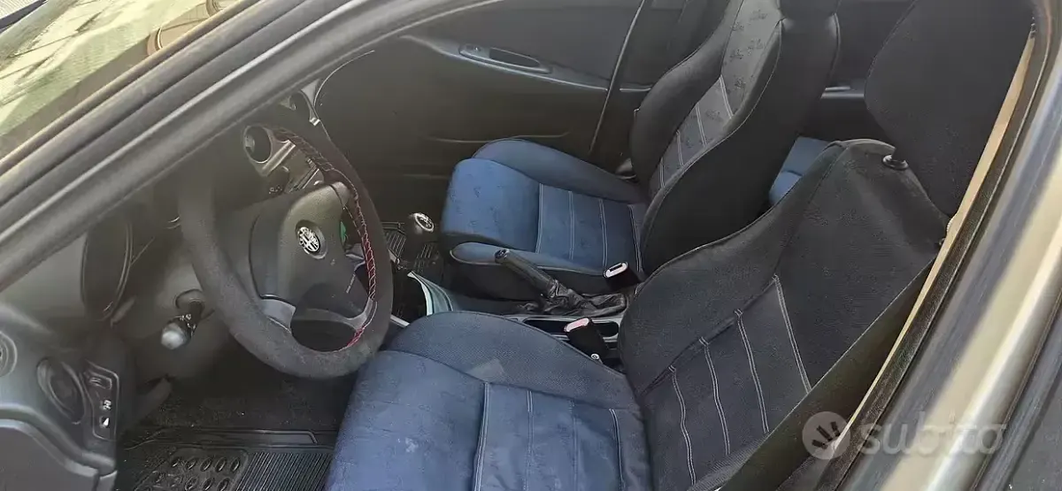 Usata Alfa Romeo 156 110 CV (80 kW) 1999 Berlina