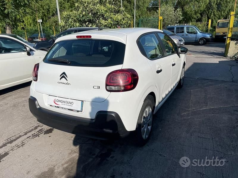 Usata Citroën C3 101 CV (74 kW) 2019 Bianco Utilitaria