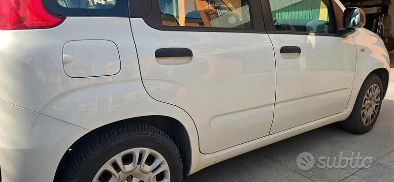 Usata Fiat Panda 69 CV (50 kW) 2015 Bianco Utilitaria