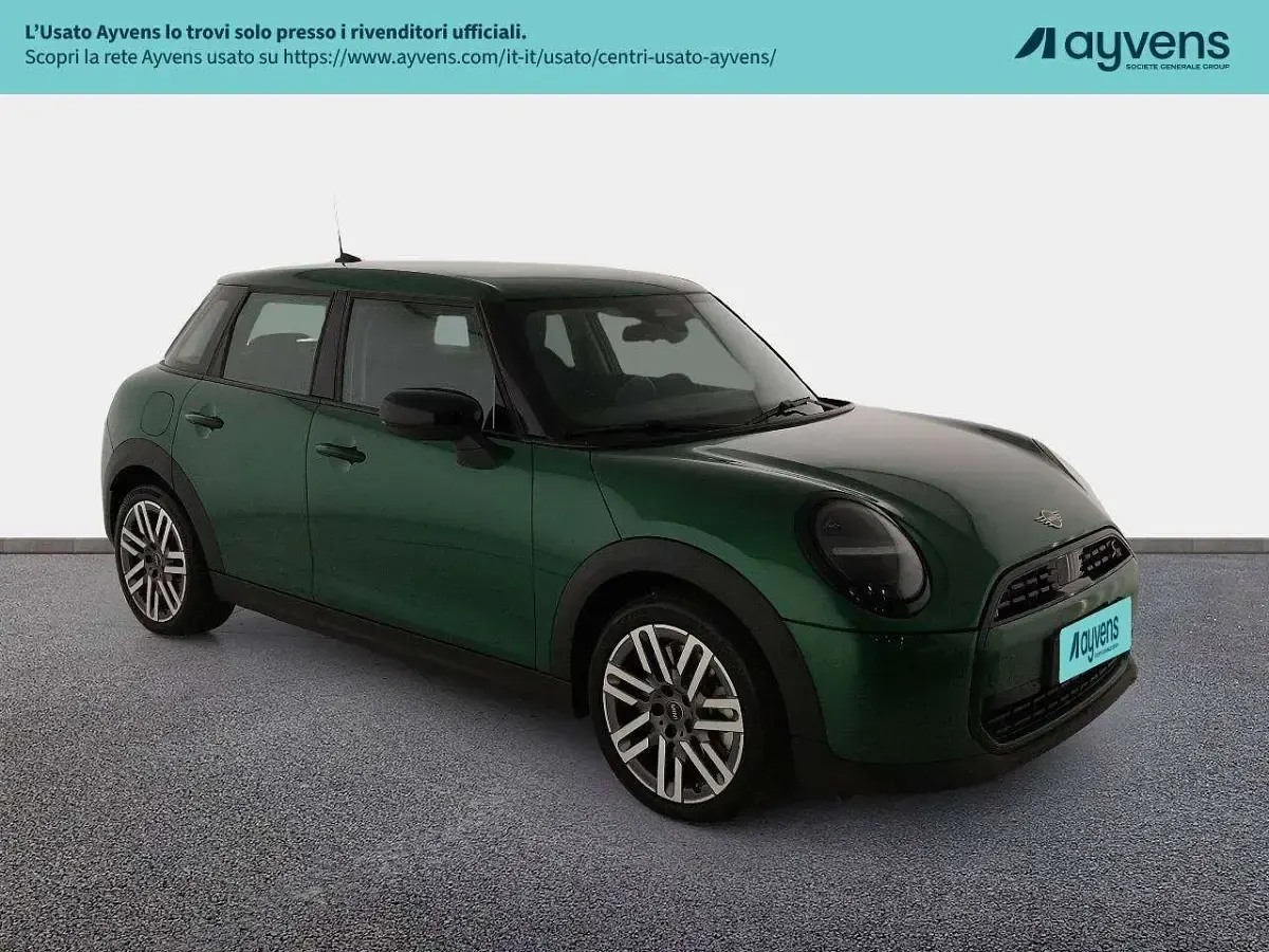Usata Mini Cooper Classic 150 kW (204 CV) 2025 British racing green Utilitaria