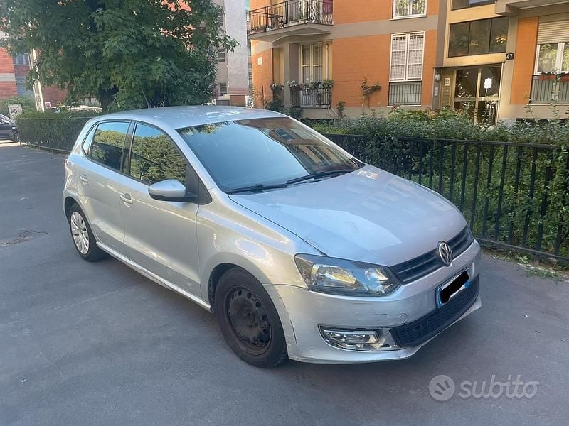 Usata VW Polo 60 CV (44 kW) 2012 Grigio Utilitaria