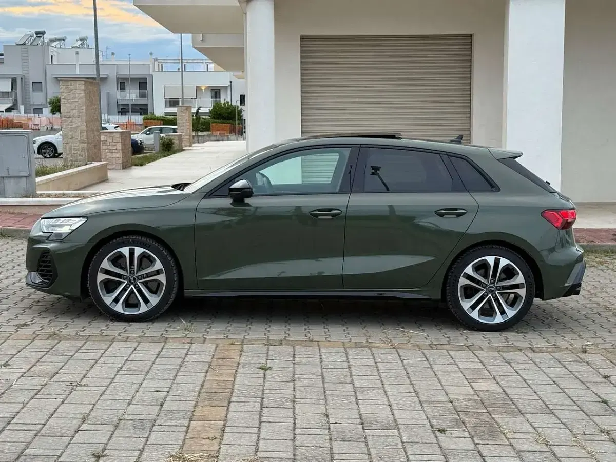 Usata Audi S3 Ambiente 333 CV (244 kW) 2024 District green Berlina