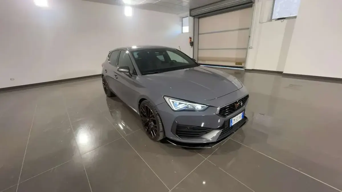Usata Cupra Leon VZ2 150 CV (110 kW) 2023 Grigio Berlina
