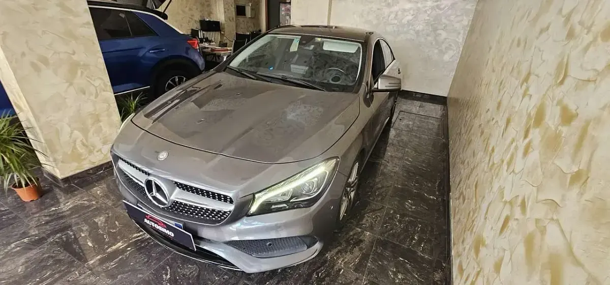 Usata Mercedes CLA220 177 CV (130 kW) 2017 Nero Coupé
