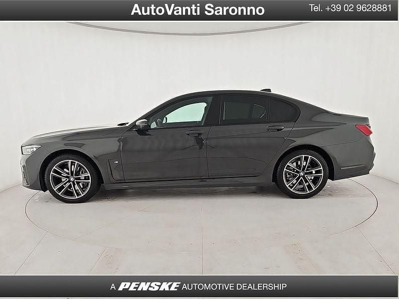 Usata BMW 730 M Sport 286 CV (210 kW) 2022 Grigio Berlina