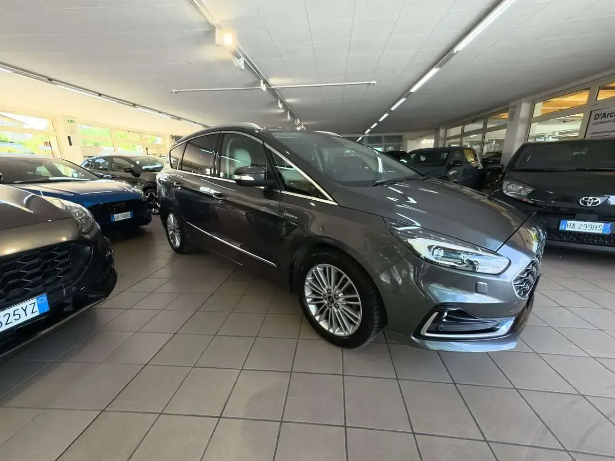 Usata Ford S-MAX Vignale 190 CV (139 kW) 2021 Grigio Monovolume