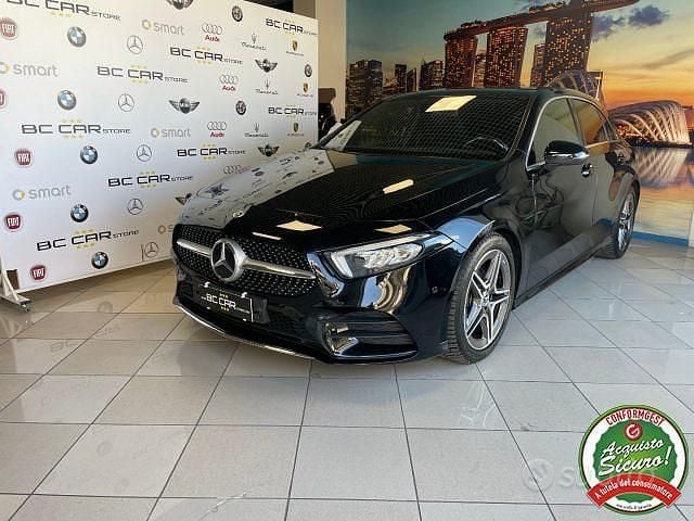 Usata Mercedes A200 Premium 150 CV (110 kW) 2022 Nero Berlina