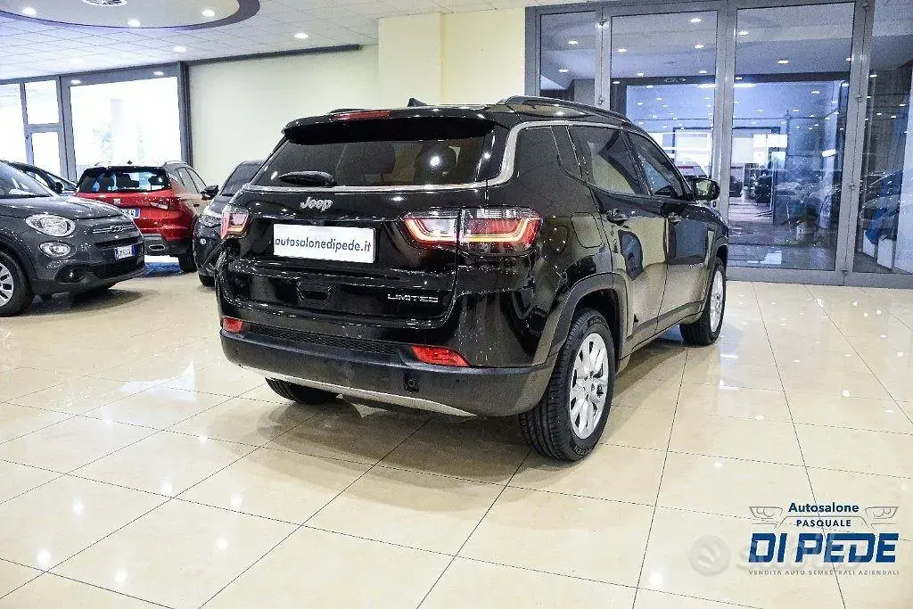 Usata Jeep Compass Limited 131 CV (96 kW) 2022 Nero SUV