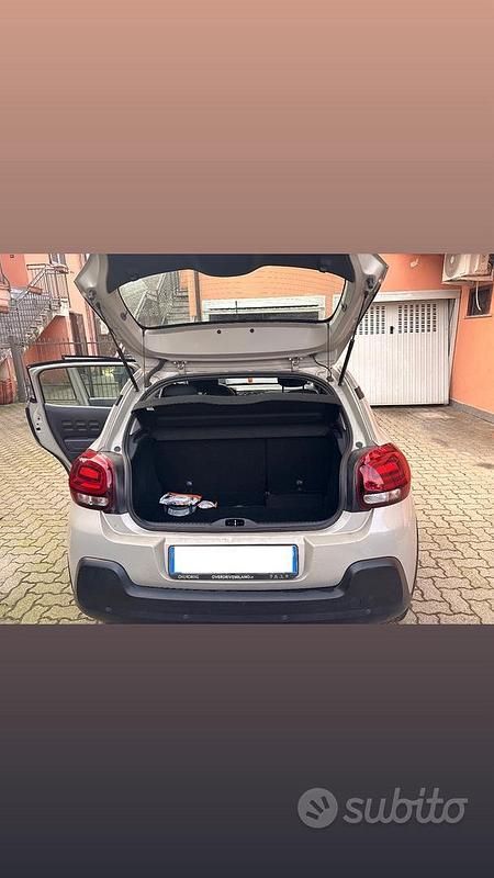 Usata Citroën C3 83 CV (61 kW) 2022 Grigio Berlina