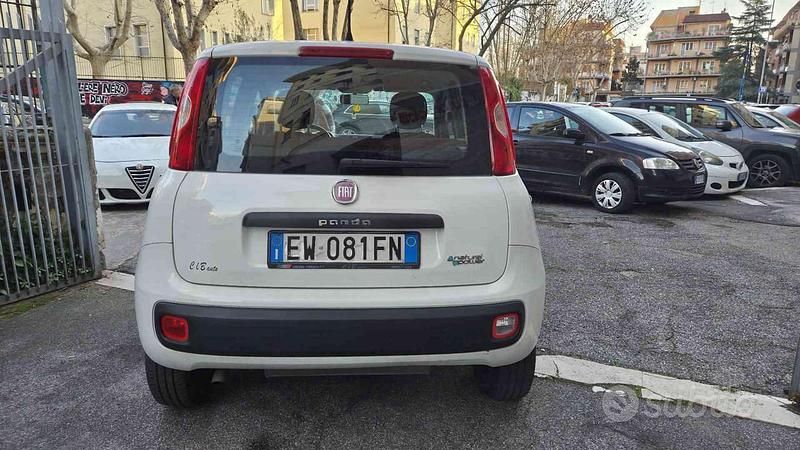 Usata Fiat Panda Easy 84 CV (61 kW) 2014 Bianco Berlina