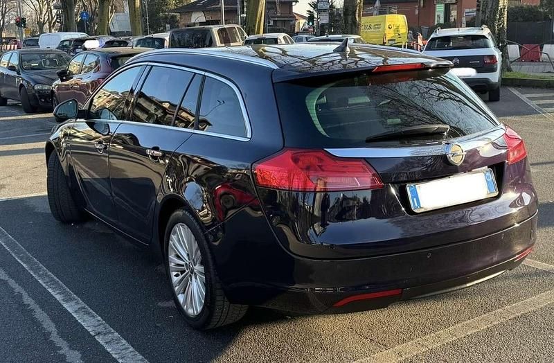 Usata Opel Insignia Cosmo 131 CV (96 kW) 2013 Station wagon