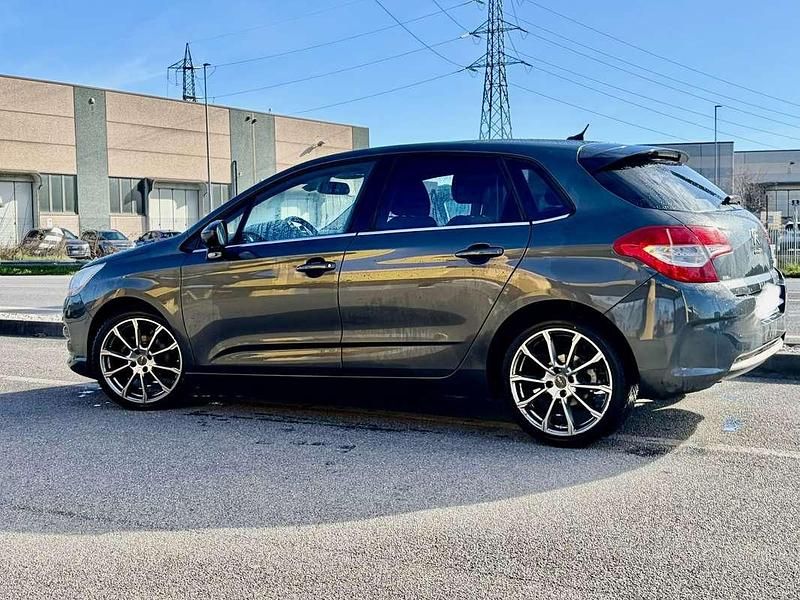 Usata Citroën C4 Attraction 120 CV (88 kW) 2013 Grigio Berlina
