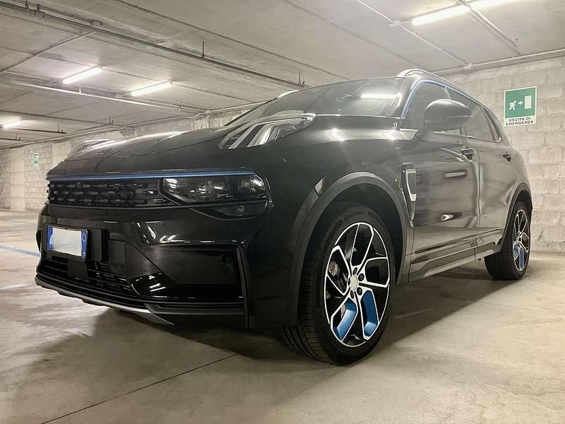Usata Lynk & Co 01 179 CV (131 kW) 2024 Nero SUV