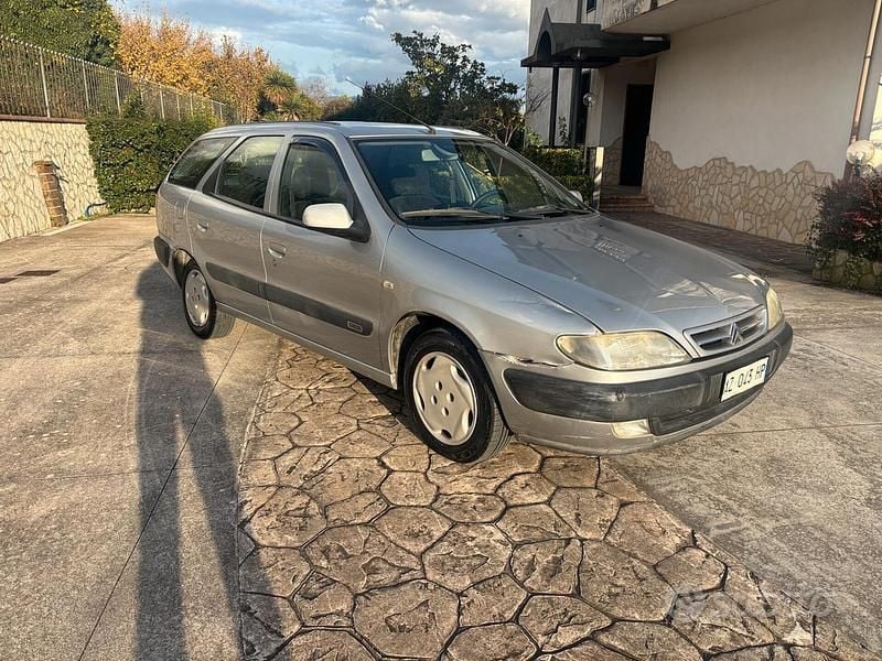 Usata Citroën Xsara Exclusive 90 CV (66 kW) 1999 Grigio Station wagon