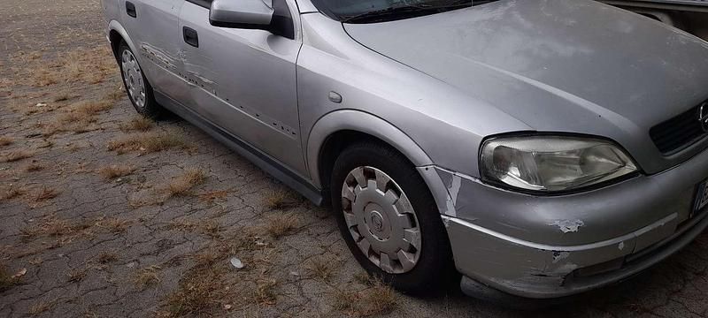 Usata Opel Astra Club 90 CV (66 kW) 2002