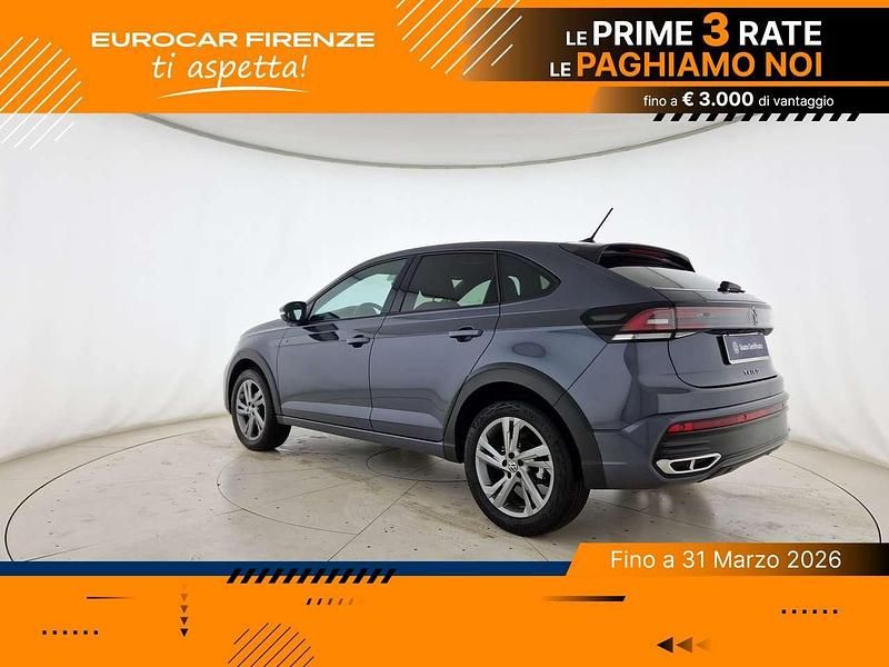 Usata VW Taigo R-line 116 CV (85 kW) 2024 Smoky grey metallizzato SUV