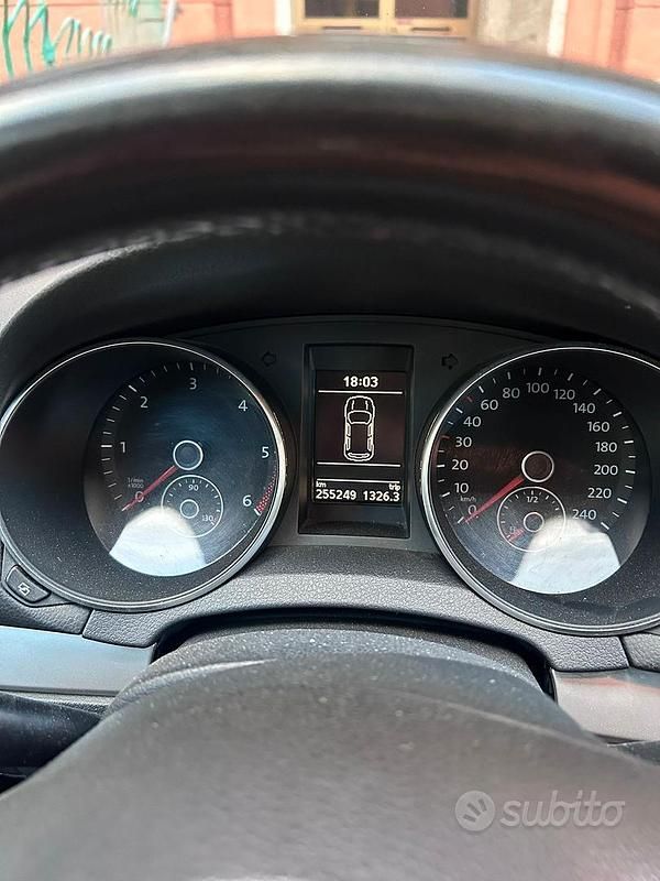 Usata VW Golf VI 140 CV (102 kW) 2008 Blu Utilitaria