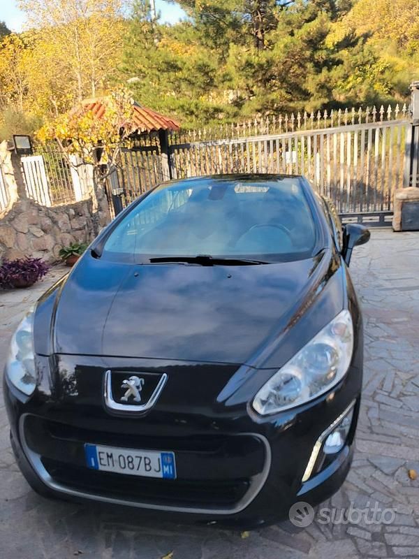 Usata Peugeot 308 120 CV (88 kW) 2012 Cabrio
