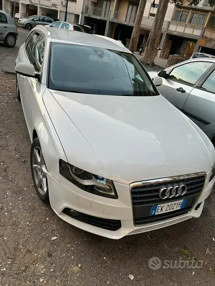 Usata Audi A4 120 CV (88 kW) 2011 Bianco Station wagon