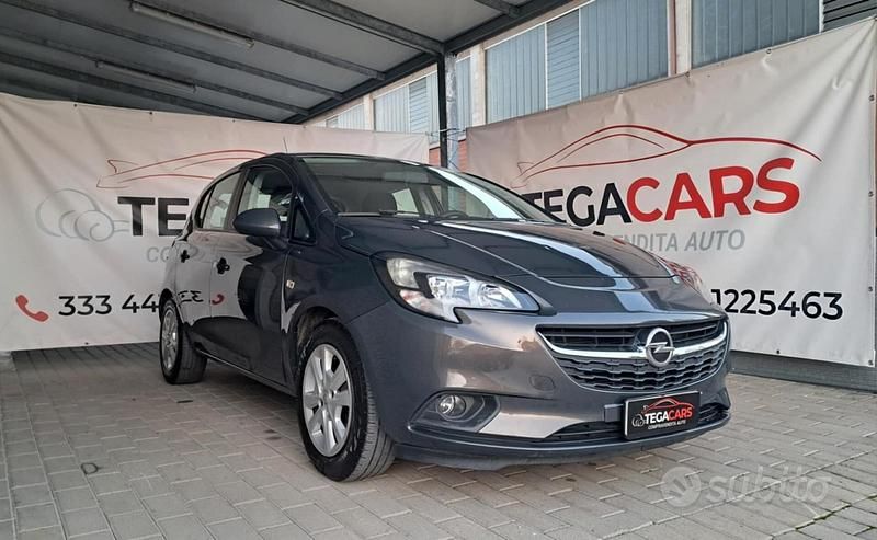 Usata Opel Corsa 69 CV (50 kW) 2016 Grigio Berlina