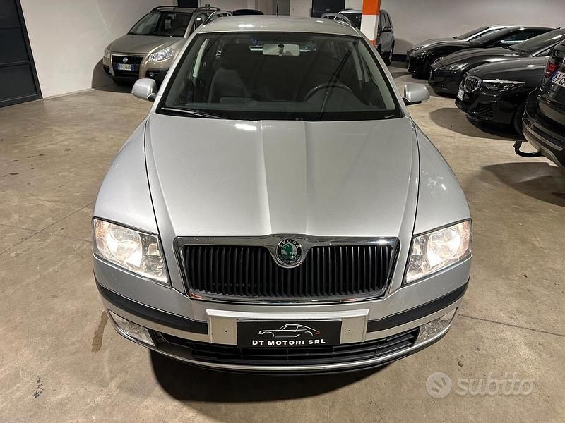 Usata Skoda Octavia Ambiente 102 CV (75 kW) 2006 Grigio Berlina