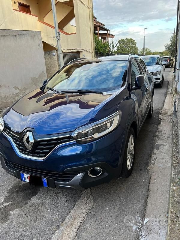 Blu Usata 2018 Renault Kadjar SUV | 12.000 € (Buon prezzo) - Immagine 1/3