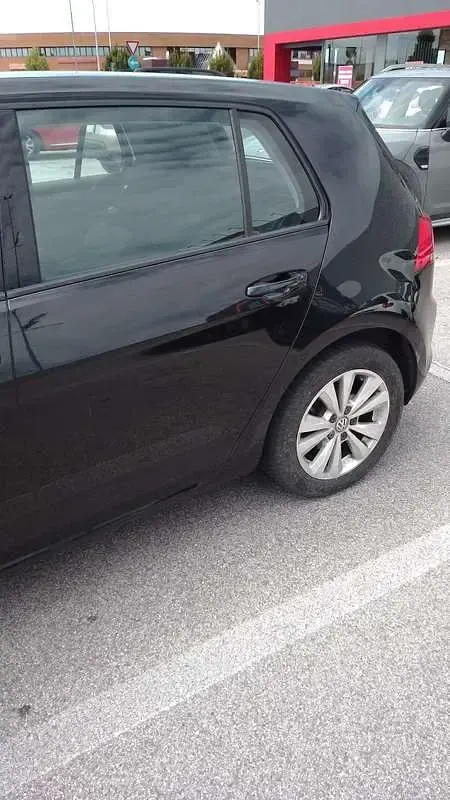 Usata VW Golf VII Comfortline 110 CV (80 kW) 2015 Nero Berlina