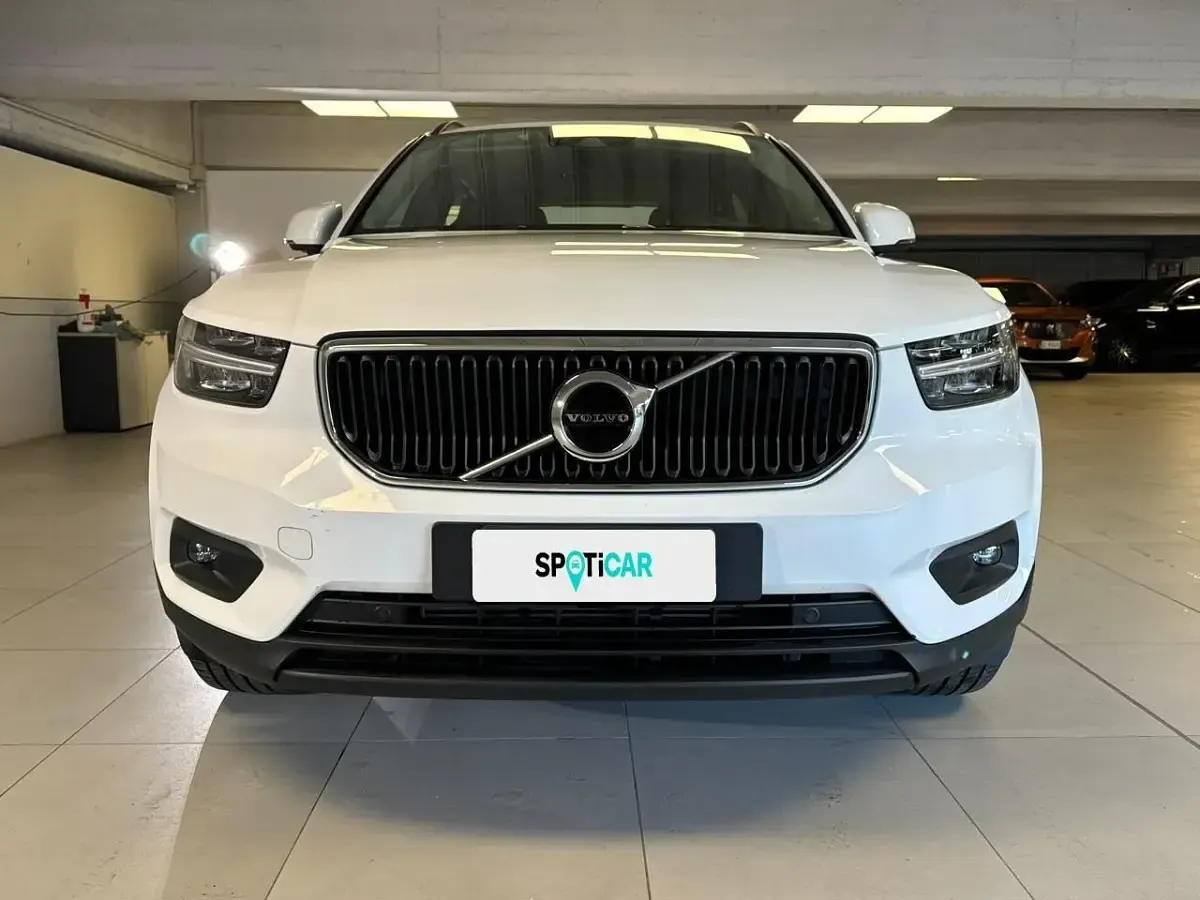 Usata Volvo XC40 Business Edition 156 CV (114 kW) 2018 Bianco SUV