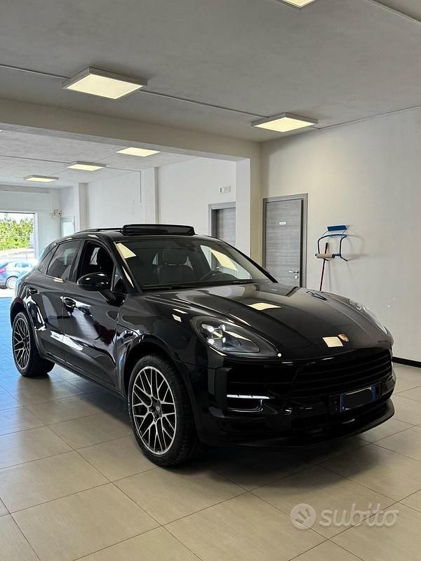 Usata Porsche Macan 245 CV (180 kW) 2021 Nero SUV