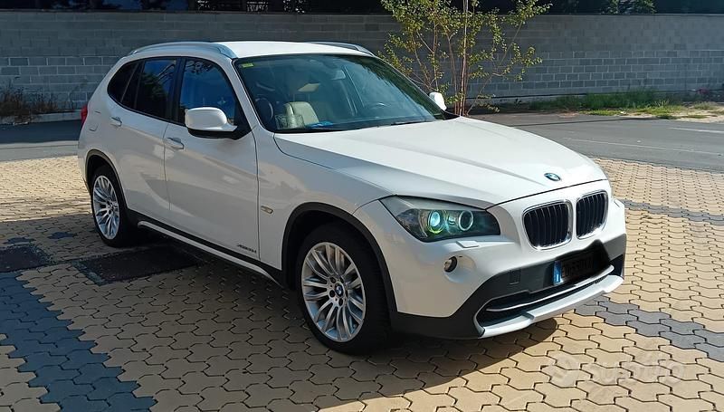 Usata BMW X1 177 CV (130 kW) 2010 Bianco SUV