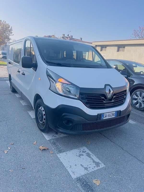Bianco Usata 2016 Renault Trafic Komfort Monovolume | 11.700 € (Buon prezzo) - Immagine 1/4