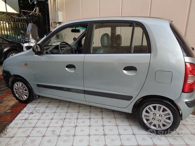Usata Hyundai Atos Active 62 CV (45 kW) 2006 Blu Utilitaria