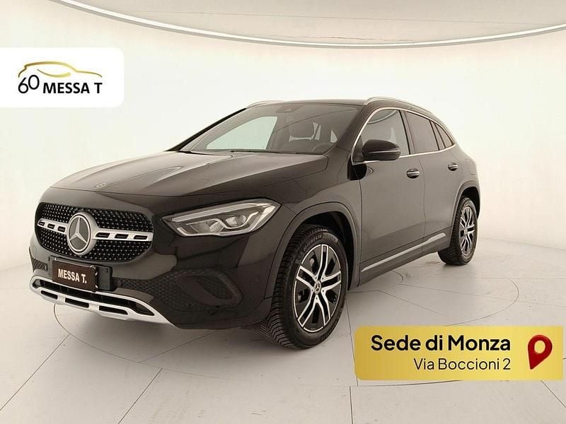 Usata Mercedes GLA200 Premium 150 CV (110 kW) 2022 Nero SUV
