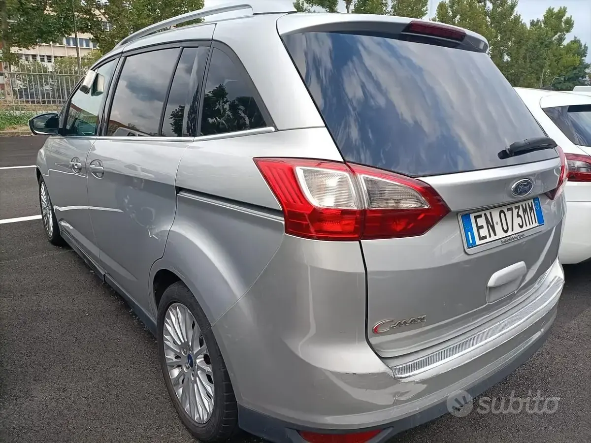Usata Ford C-MAX Titanium 116 CV (85 kW) 2012 Grigio Monovolume
