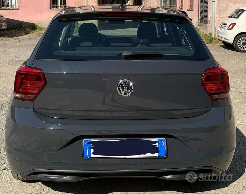 Usata VW Polo Comfortline 80 CV (58 kW) 2019 Grigio Utilitaria