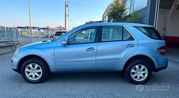 Usata Mercedes ML280 2009 Grigio SUV