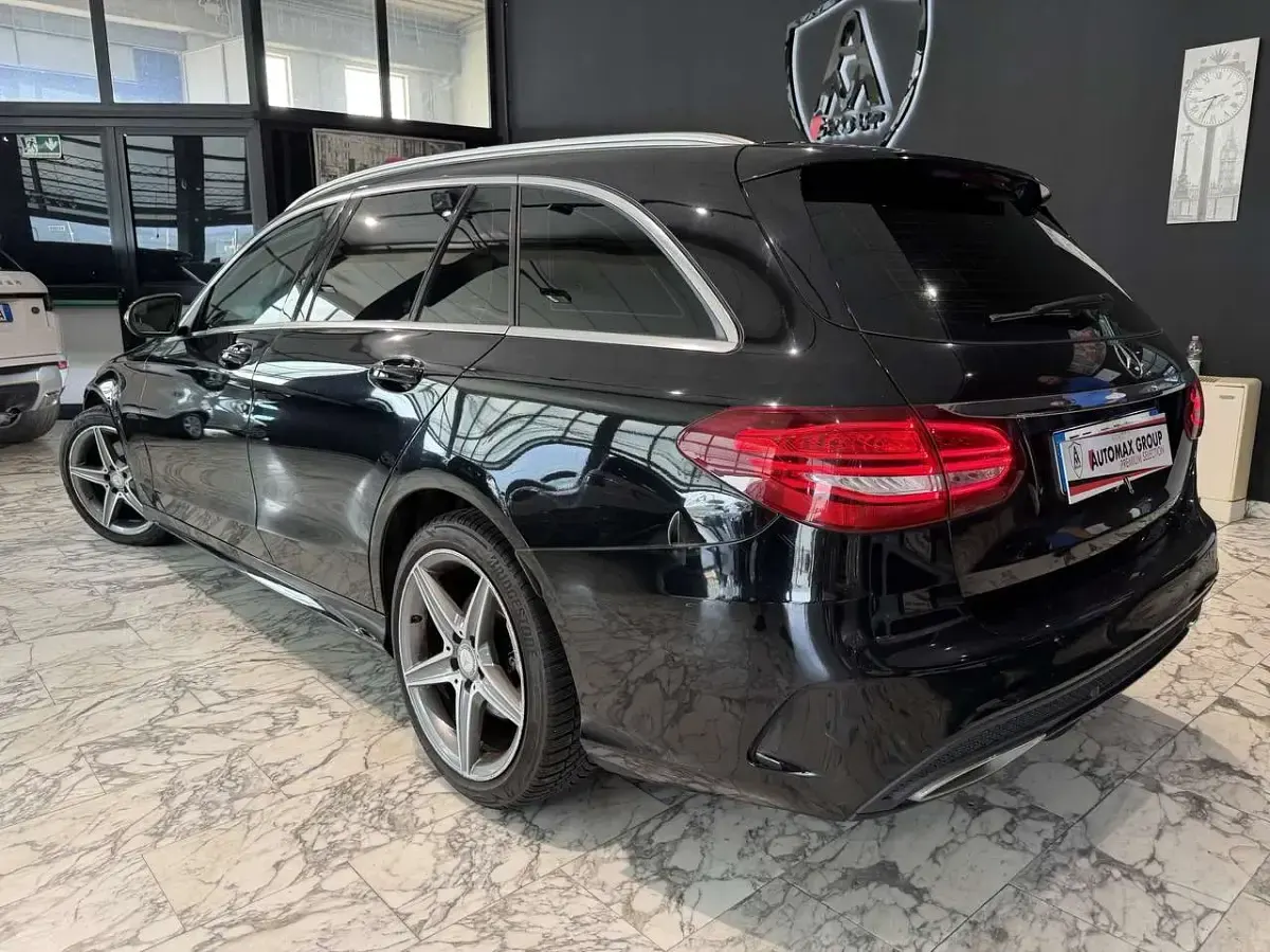 Usata Mercedes C220 Premium 170 CV (125 kW) 2016 Nero Station wagon