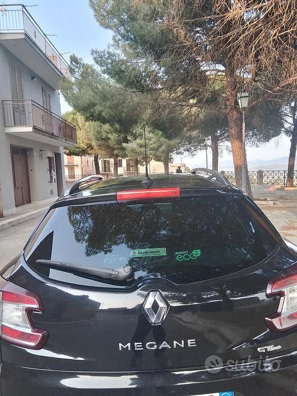 Usata Renault Mégane GrandTour 130 CV (95 kW) 2012 Nero Station wagon