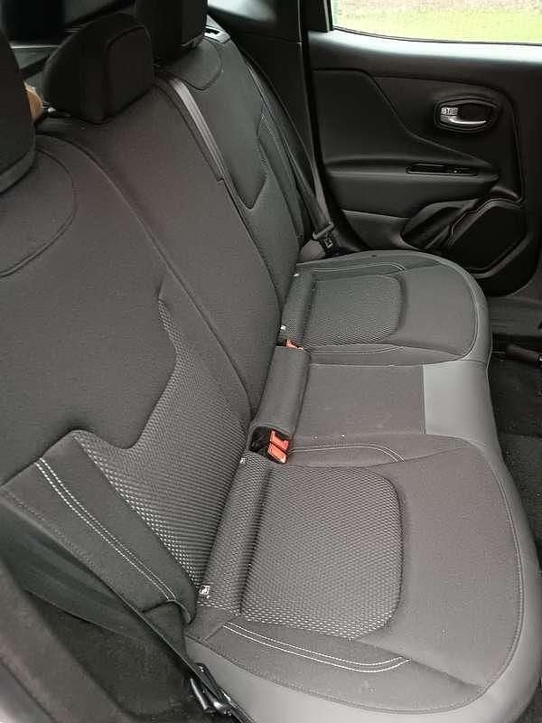 Usata Jeep Renegade Longitude 131 CV (96 kW) 2023 Grigio SUV