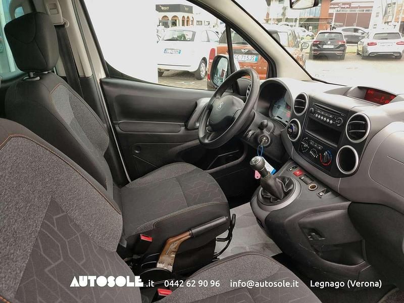 Usata Peugeot TePee 99 CV (72 kW) 2018 Bianco Station wagon