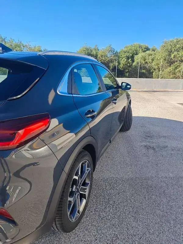 Usata Kia XCeed Style 136 CV (100 kW) 2021 Grigio SUV