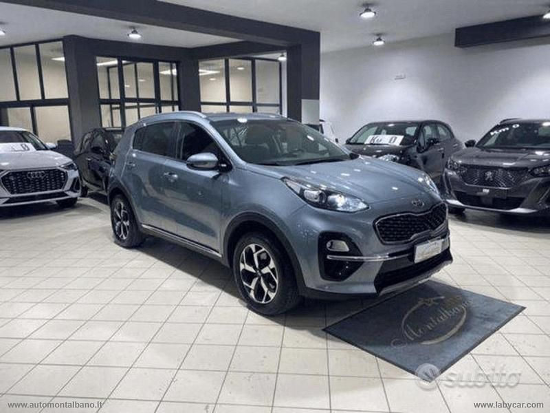 Usata Kia Sportage 116 CV (85 kW) 2019 Grigio metallizzato SUV