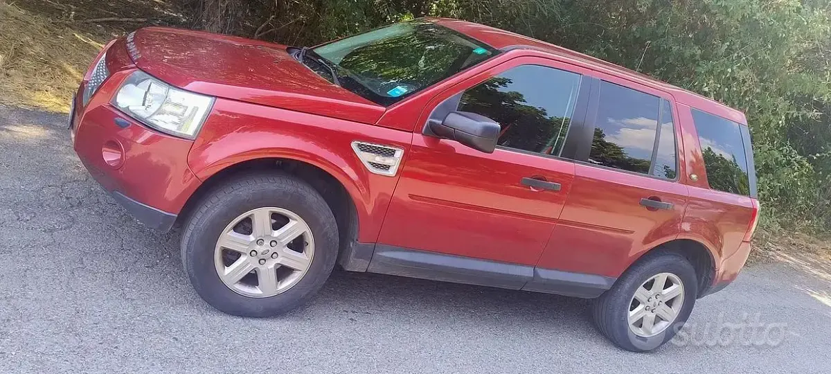 Usata Land Rover Freelander 2 160 CV (117 kW) 2009 Rosso SUV