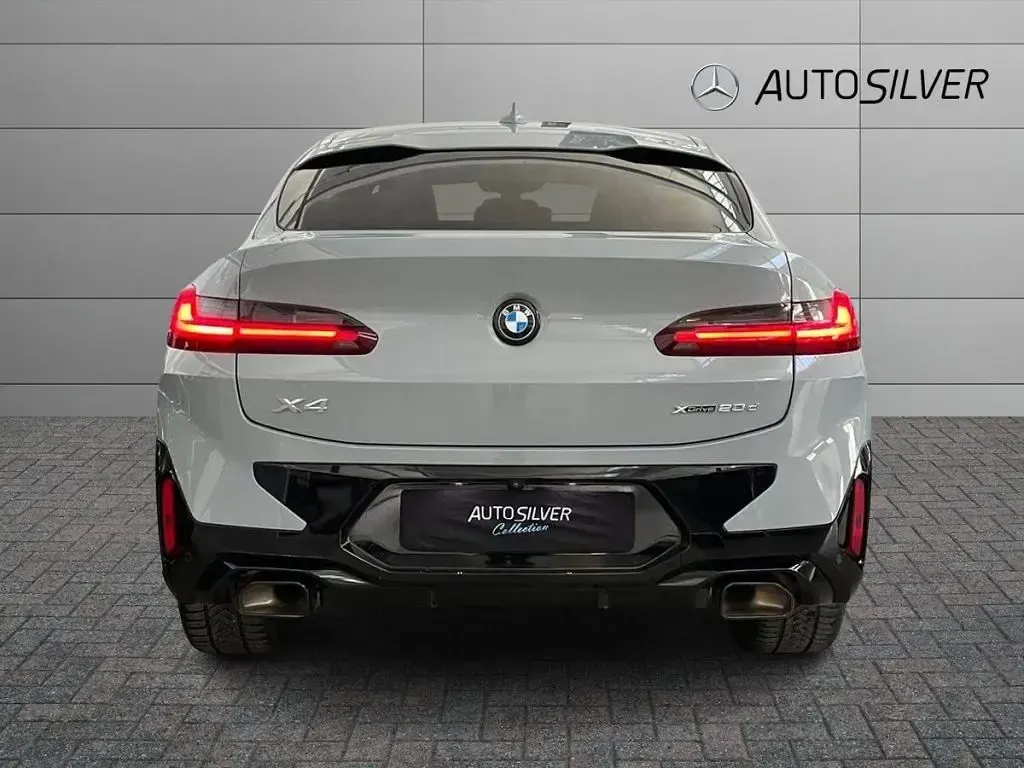 Usata BMW X4 M Sport 190 CV (139 kW) 2024 Grigio / metallizzato SUV