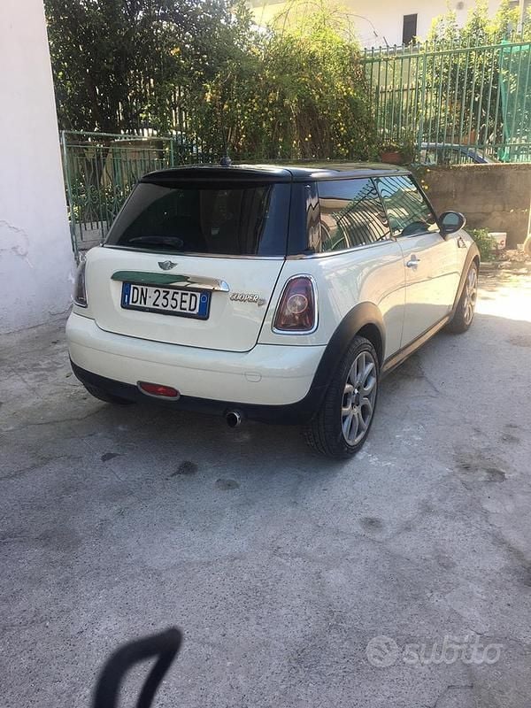 Usata Mini Cooper 109 CV (80 kW) 2008 Utilitaria