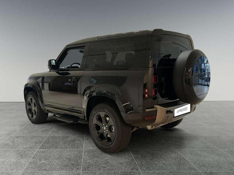 Usata Land Rover Defender SE Dynamic 200 CV (147 kW) 2026 Santorini black SUV